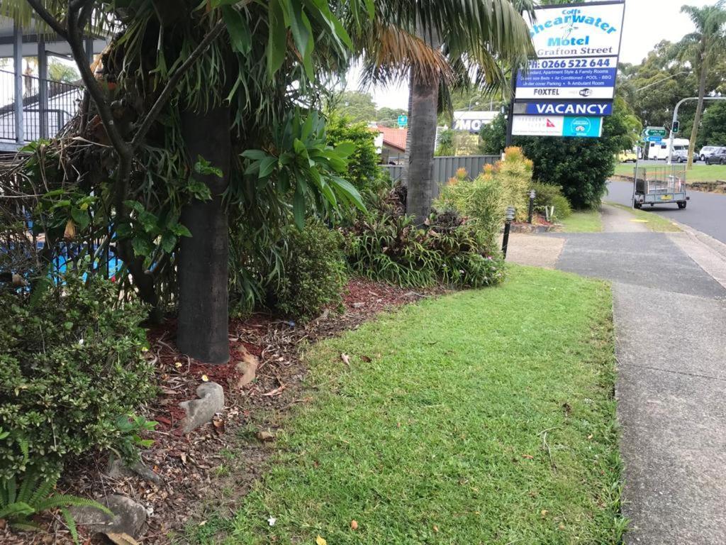 Coffs Shearwater Motel Coffs Harbour Bagian luar foto